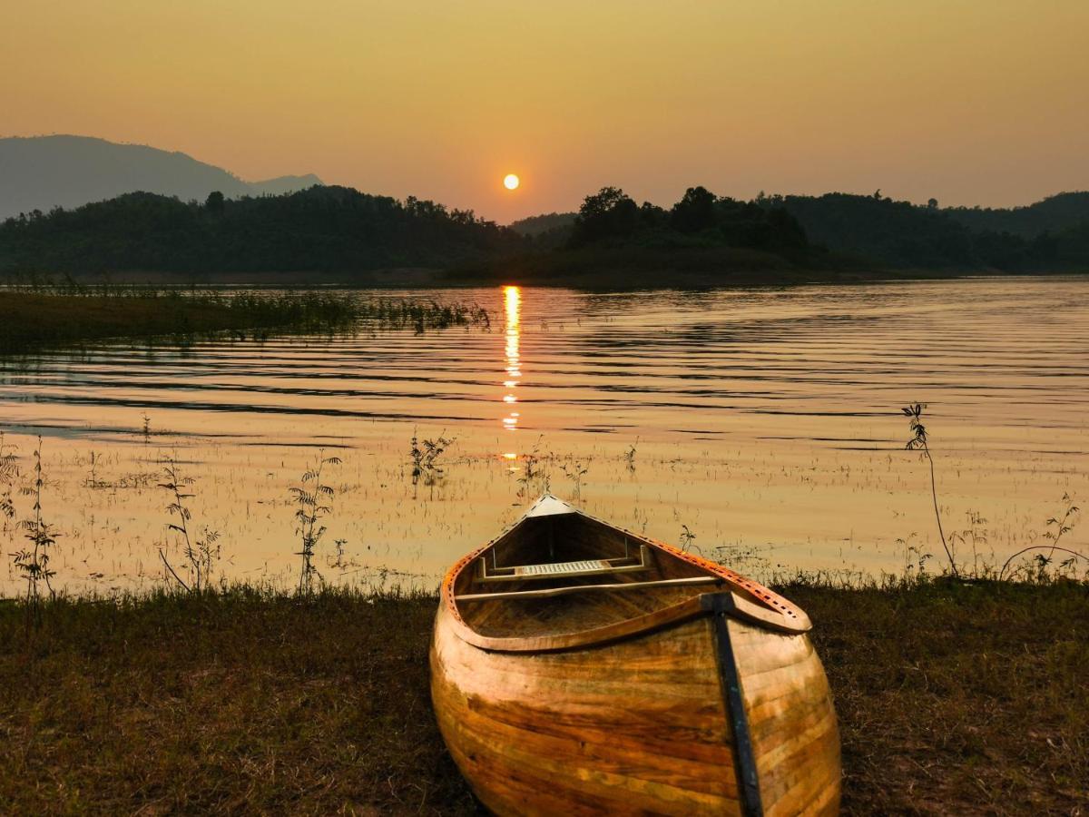 Sunset Nam Ngum Resort 万荣 外观 照片